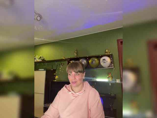 Veronika_Gold webcam