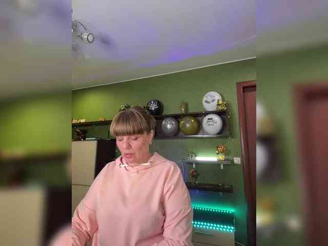 Veronika_Gold webcam