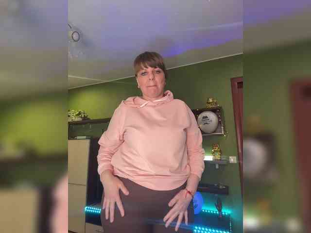 Veronika_Gold webcam