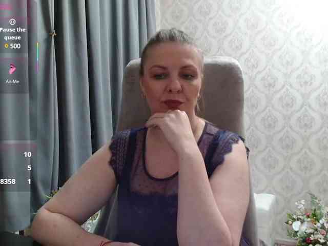 Veronika_Gold webcam