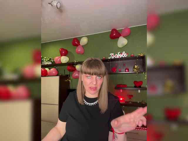Veronika_Gold webcam