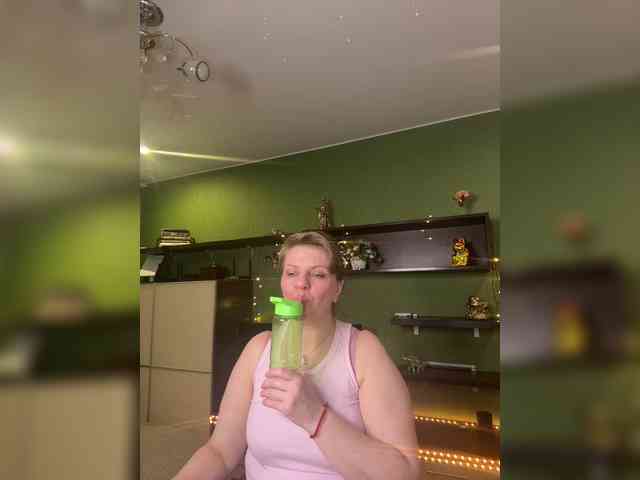 Veronika_Gold webcam