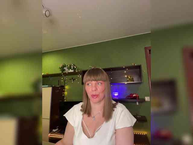 Veronika_Gold webcam