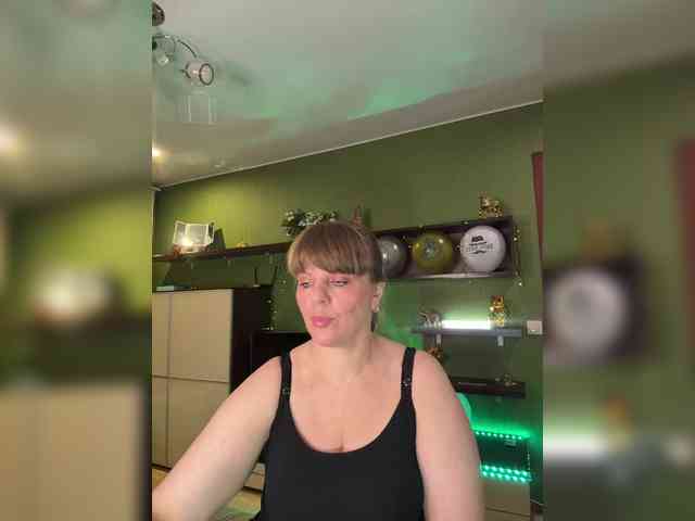 Veronika_Gold webcam