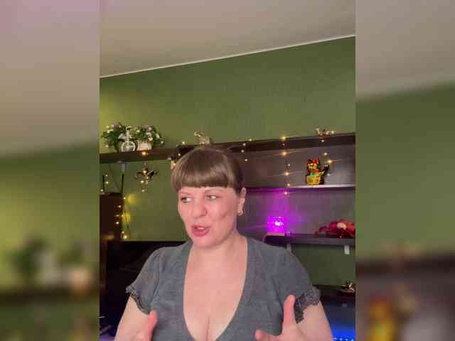 Veronika_Gold webcam