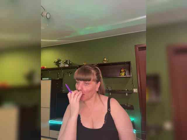 Veronika_Gold webcam