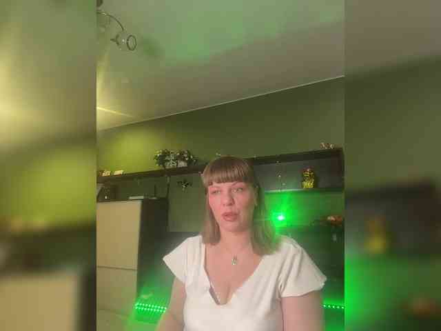 Veronika_Gold webcam