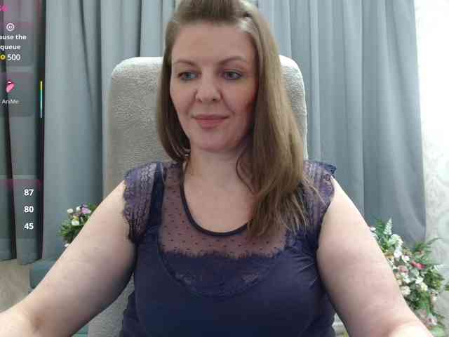 Veronika_Gold webcam