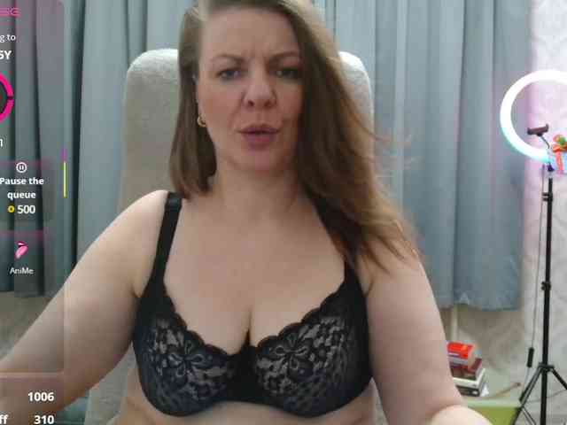 Veronika_Gold webcam