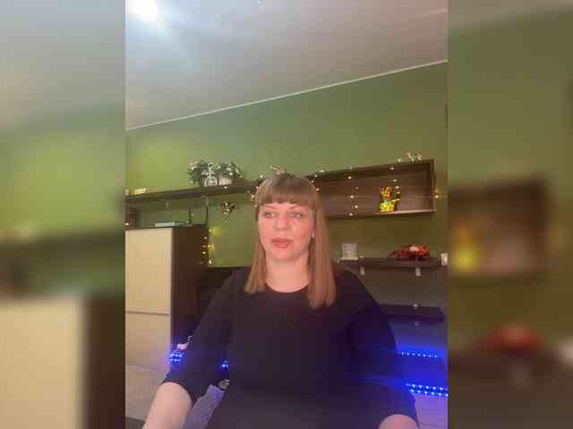 Veronika_Gold webcam