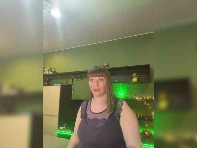 Veronika_Gold webcam