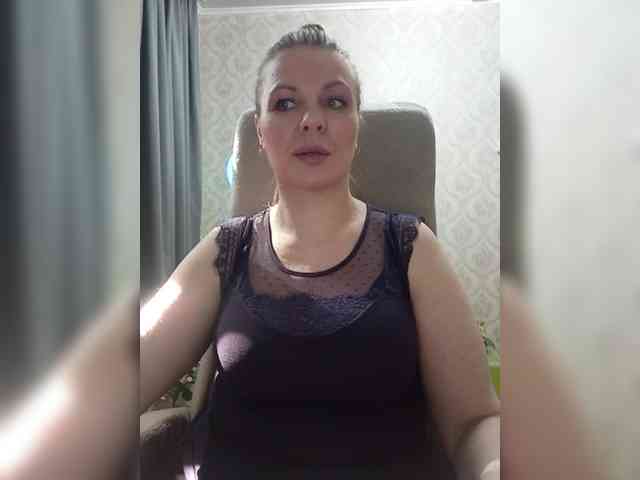 Veronika_Gold webcam