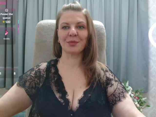 Veronika_Gold webcam