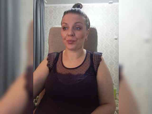 Veronika_Gold webcam