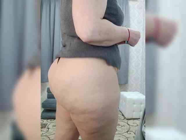 Veronika_Gold webcam