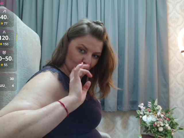 Veronika_Gold webcam