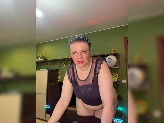 Veronika_Gold webcam