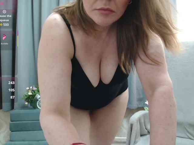Veronika_Gold webcam