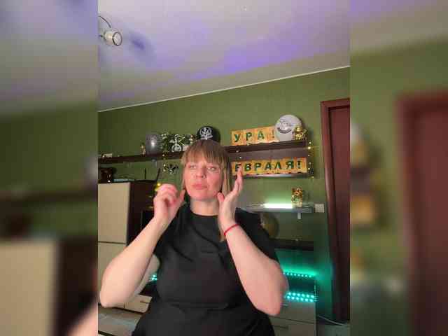 Veronika_Gold webcam