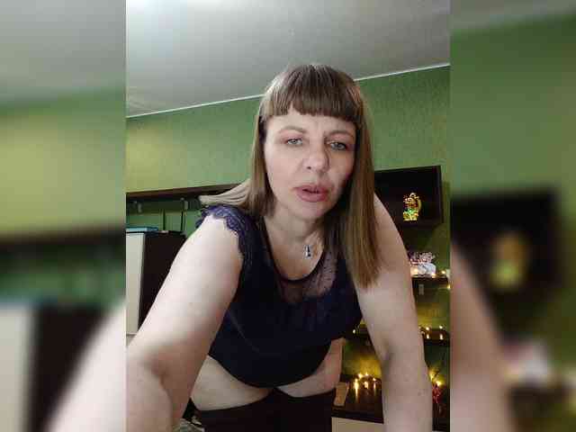 Veronika_Gold webcam