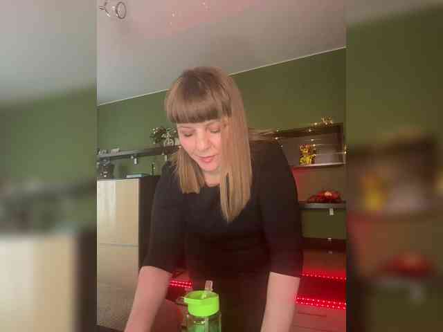 Veronika_Gold webcam