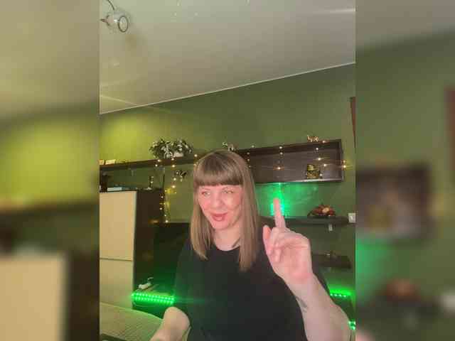 Veronika_Gold webcam