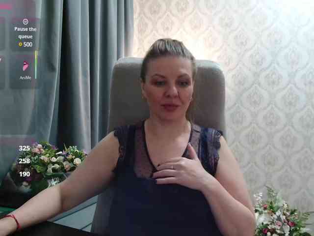 Veronika_Gold webcam