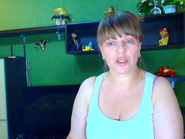 Veronika_Gold webcam
