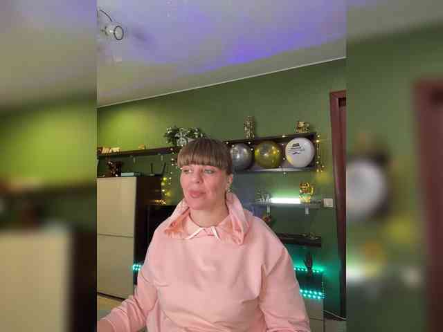 Veronika_Gold webcam