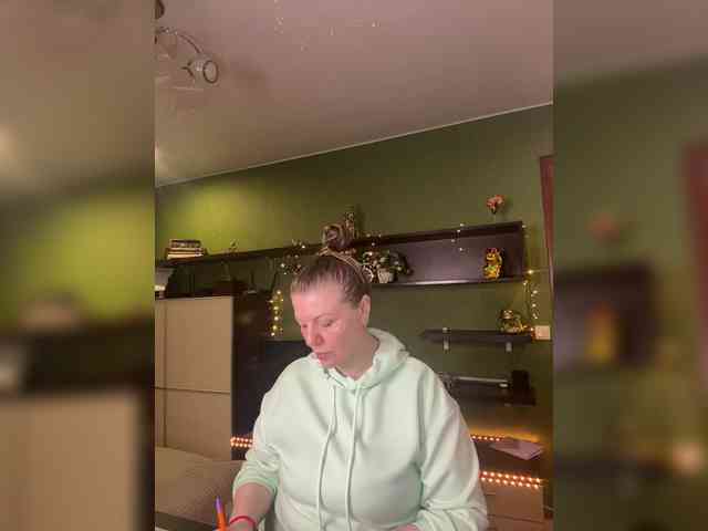 Veronika_Gold webcam