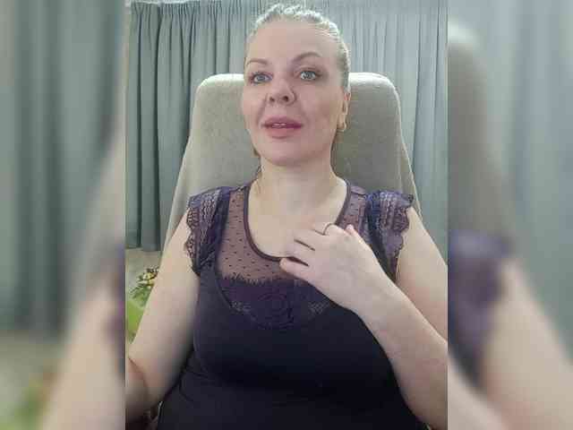 Veronika_Gold webcam