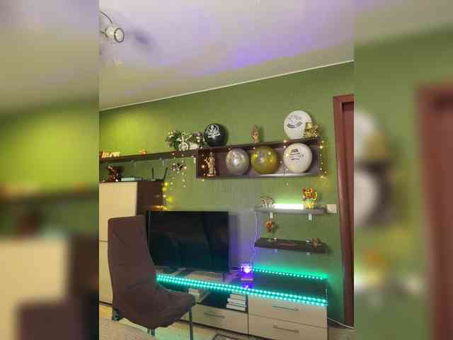 Veronika_Gold webcam