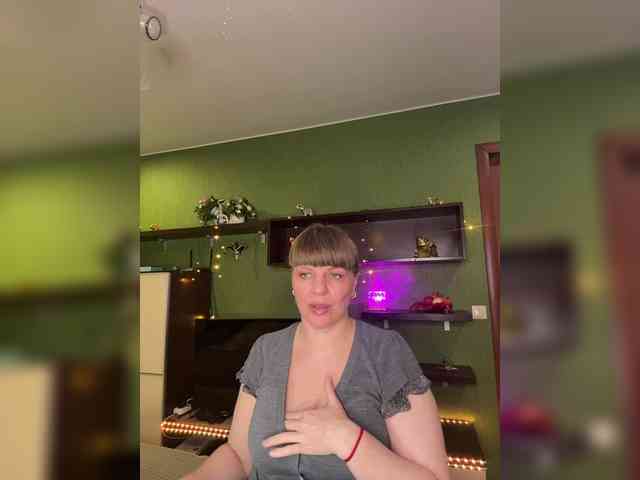 Veronika_Gold webcam