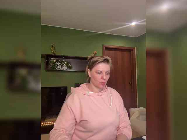 Veronika_Gold webcam