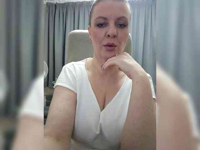 Taly1974 Live Webcam on BongaCams