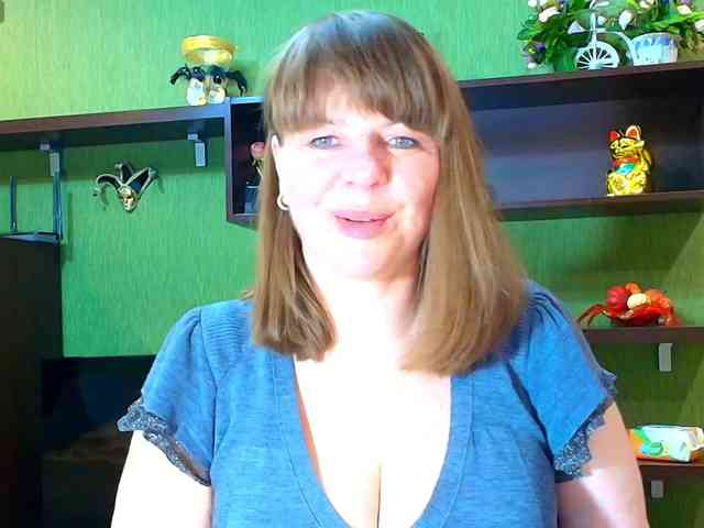 Veronika_Gold webcam