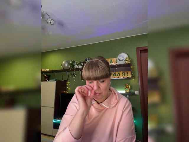 Veronika_Gold webcam