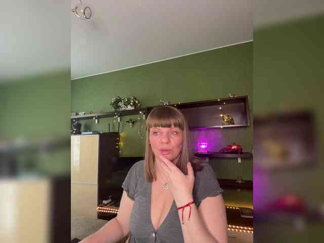 Veronika_Gold webcam