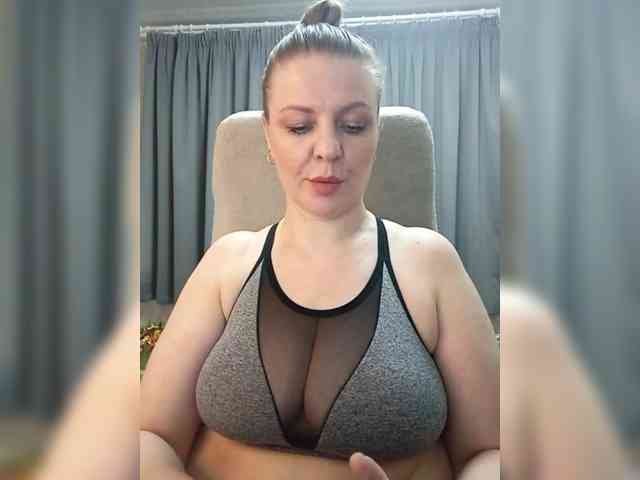 Veronika_Gold webcam