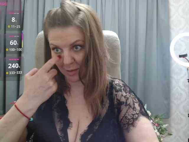 Veronika_Gold webcam