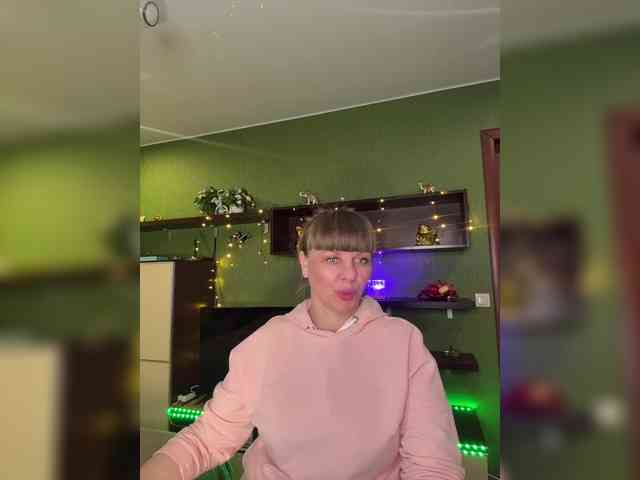 Veronika_Gold webcam