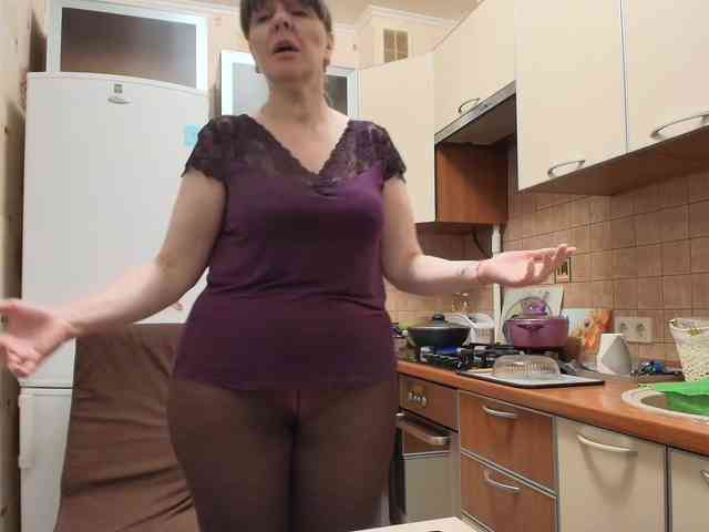 Veronika_Gold webcam