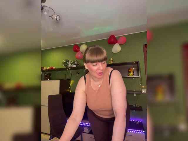 Veronika_Gold webcam