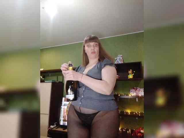 Veronika_Gold webcam