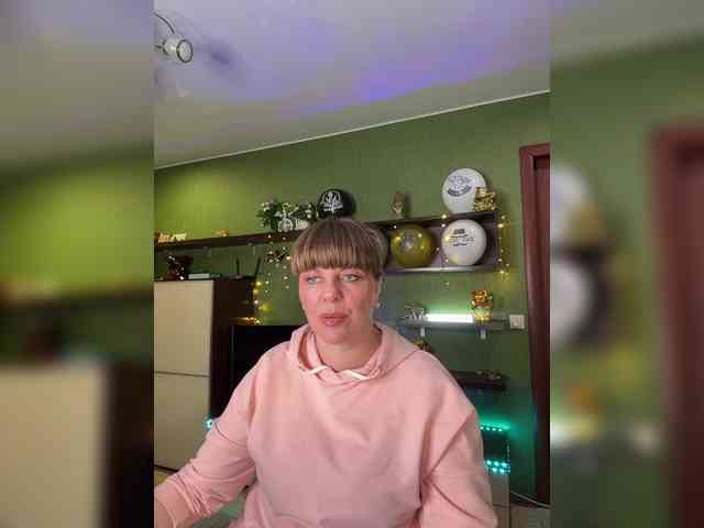 Veronika_Gold webcam