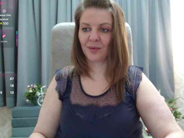 Veronika_Gold webcam