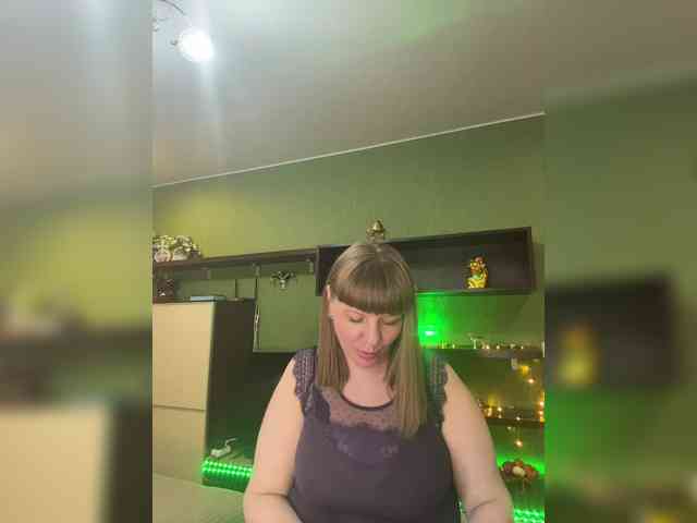 Veronika_Gold webcam