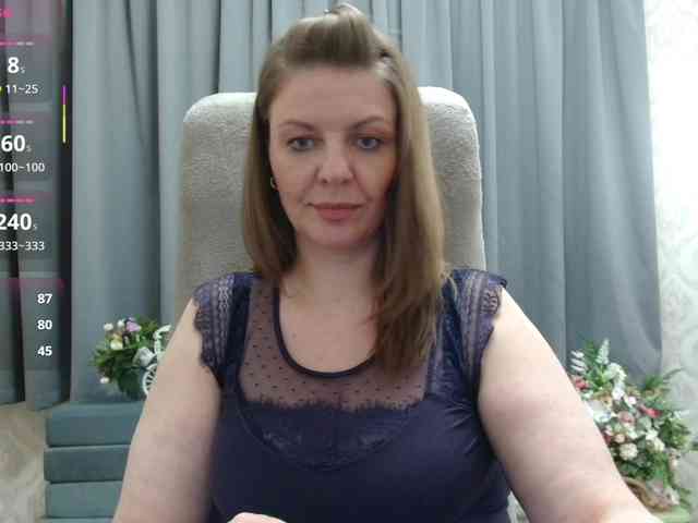 Veronika_Gold webcam
