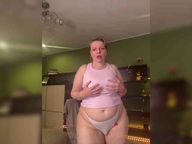 Veronika_Gold webcam