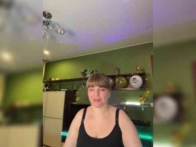 Veronika_Gold webcam